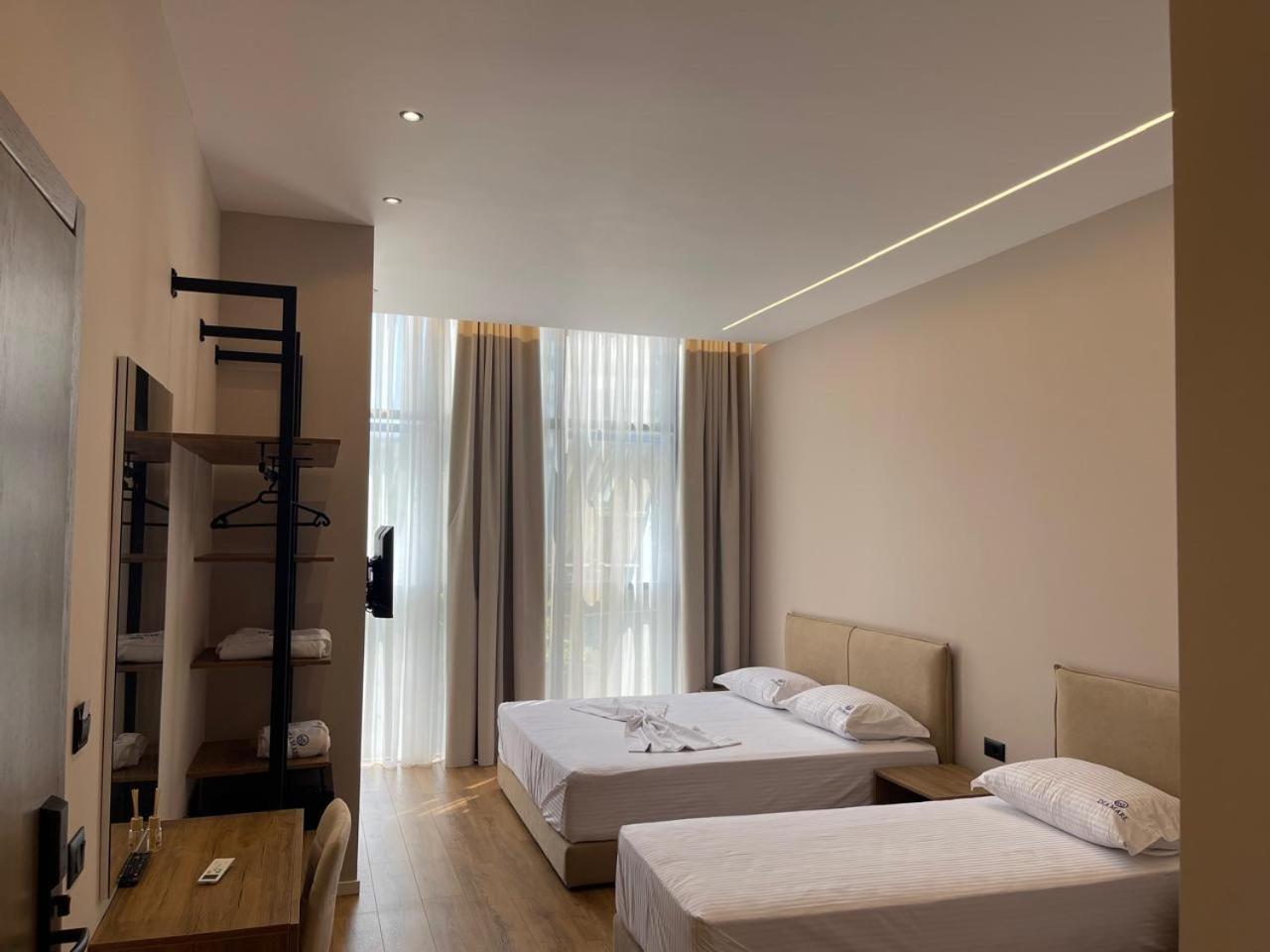 Dia Mare Deluxe Aparthotel Vlorë Exterior foto